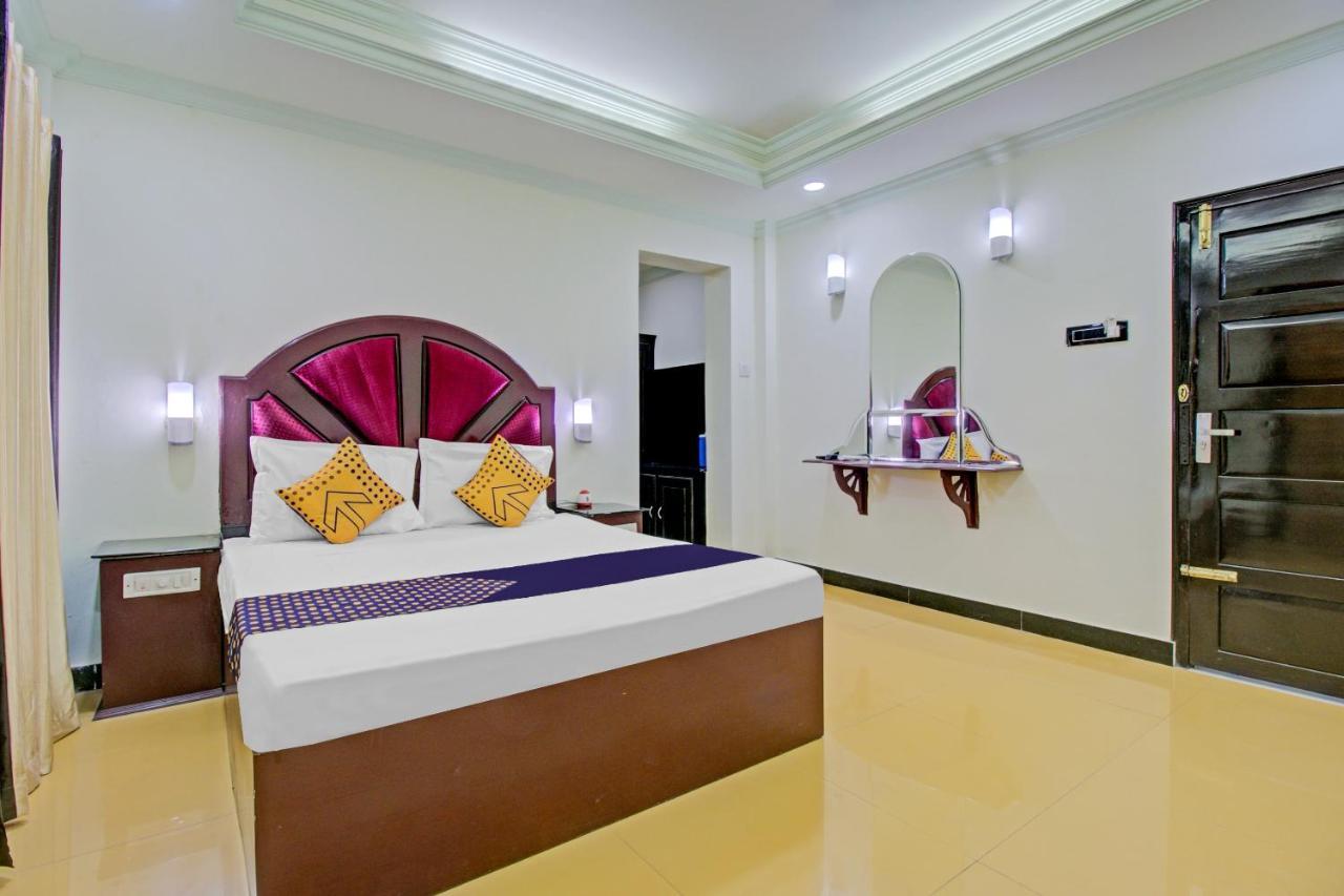 สปอต ออน 73862 ชายา ทัวริสต์โฮม Hotel วาร์คาลา ภายนอก รูปภาพ